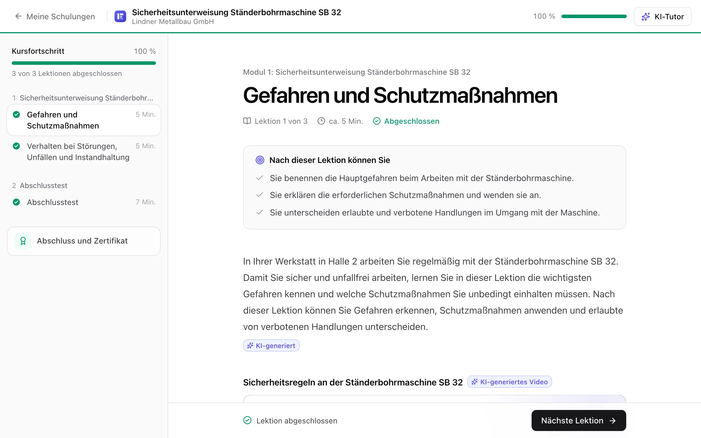 Lernansicht einer Sicherheitsunterweisung mit Kursfortschritt, Lernzielen, Lektionstext und KI-generiertem Erklärvideo